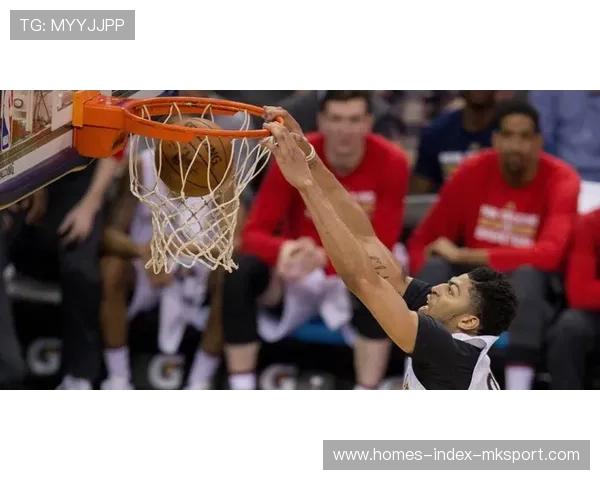 戴维斯重建争议引多队入场观察：篮球大变局的背后玄机